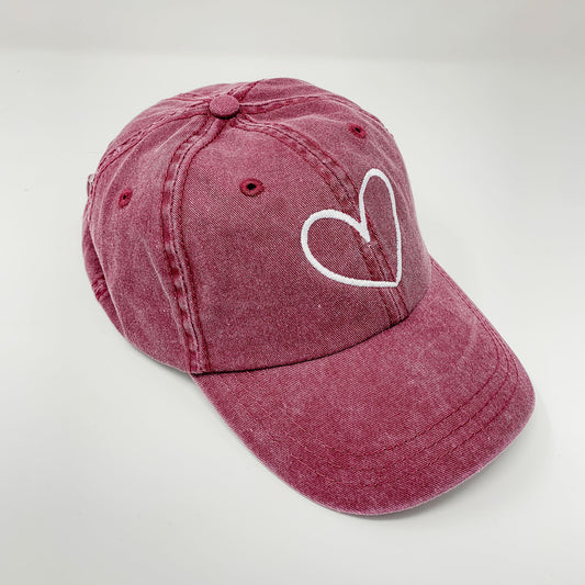 HEART EMBROIDERED RETRO-STYLE CAP